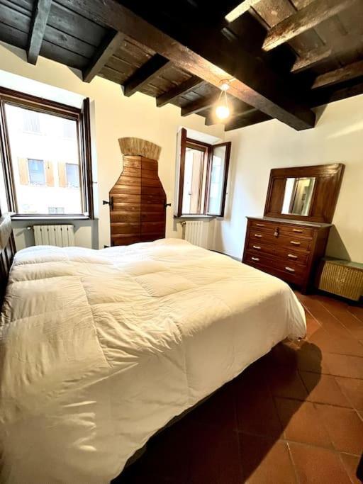 Wonderful Central Apartment! Mantua Exterior foto