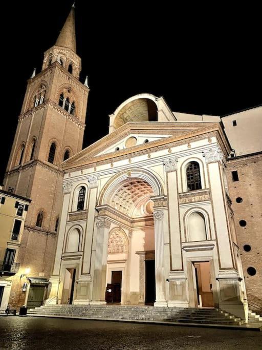 Wonderful Central Apartment! Mantua Exterior foto